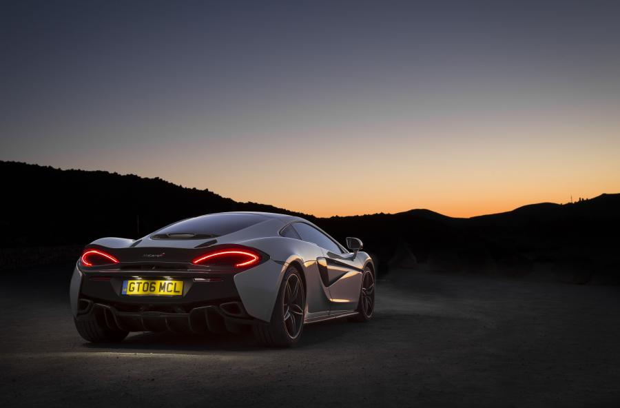  McLaren 570GT 2016 года  (UK) (фото 93 из 125)